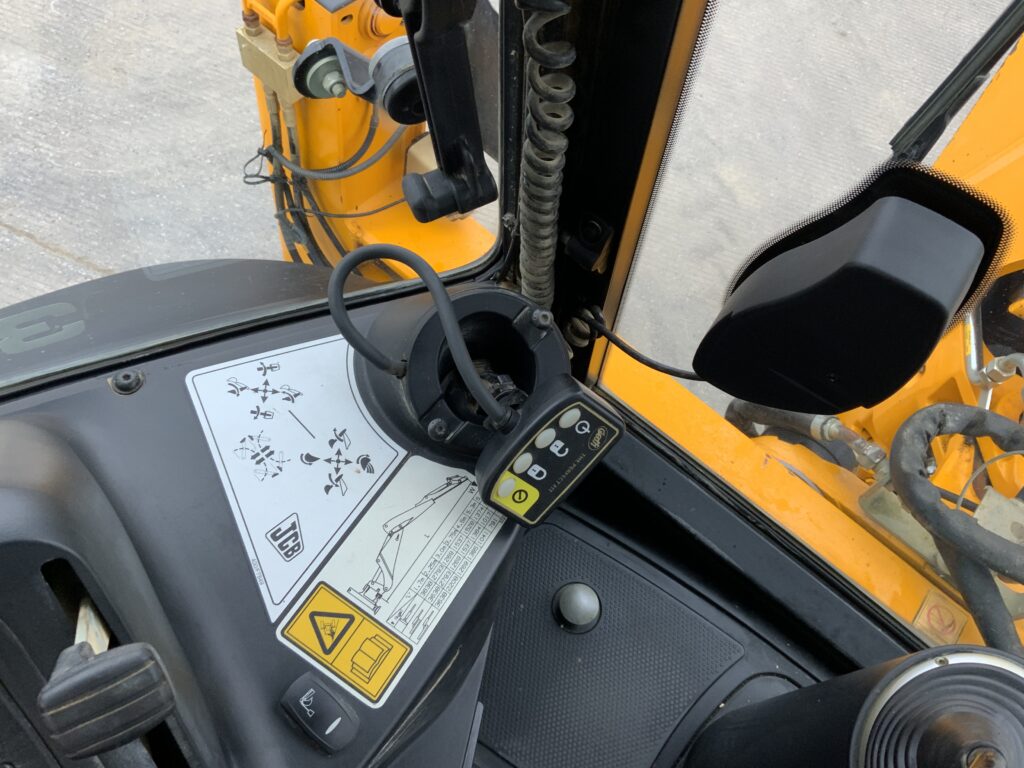 JCB 3CX Eco Wheeled Digger (ST26191)