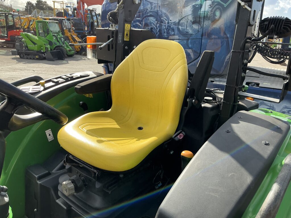 John Deere 4049M Tractor (ST26251)