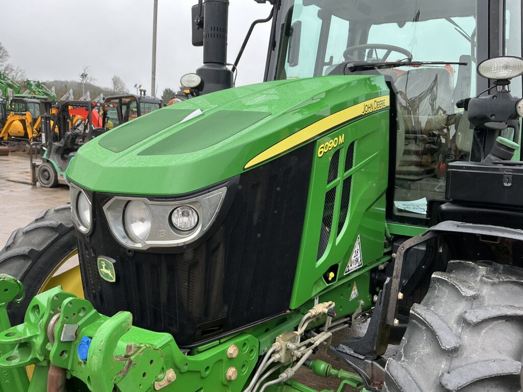 John Deere 6090M Tractor (ST26116)
