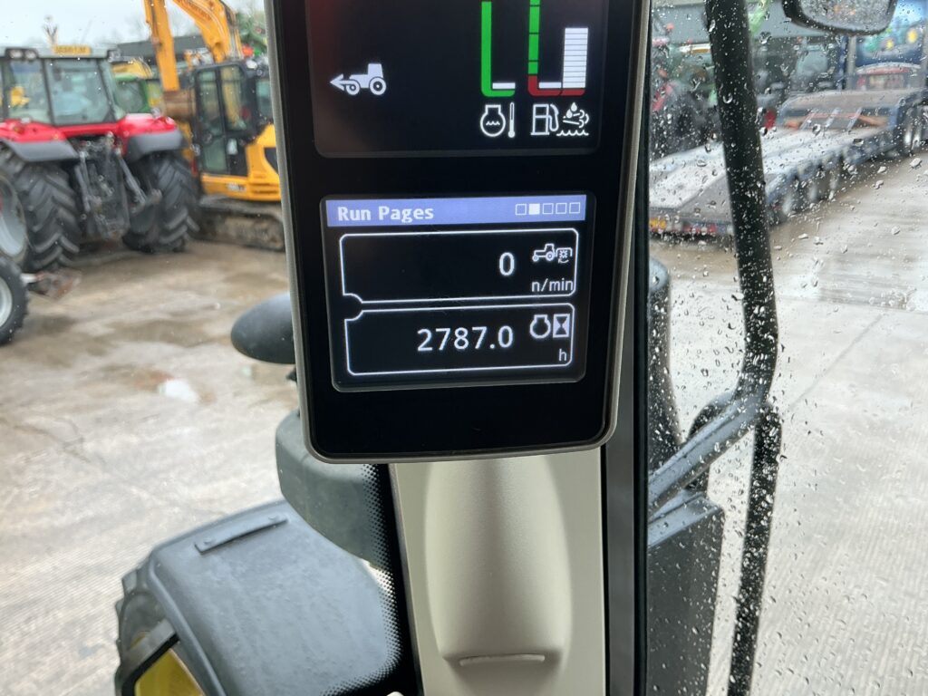 John Deere 6090M Tractor (ST26116)