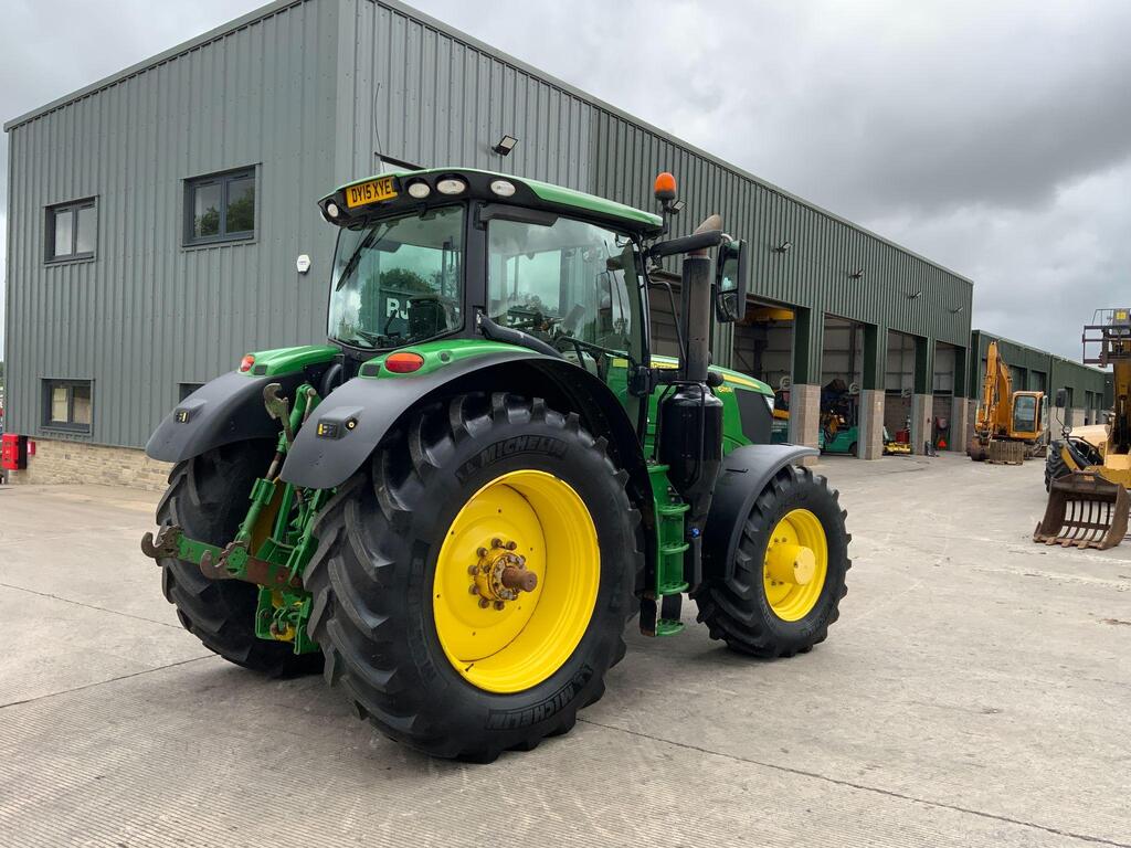 John Deere 6215R Tractor (ST23802)