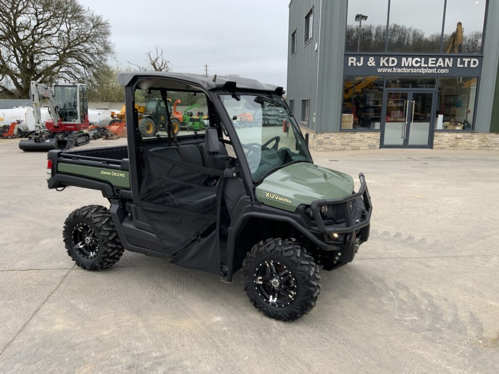 John Deere XUV 865M Gator (ST24249)