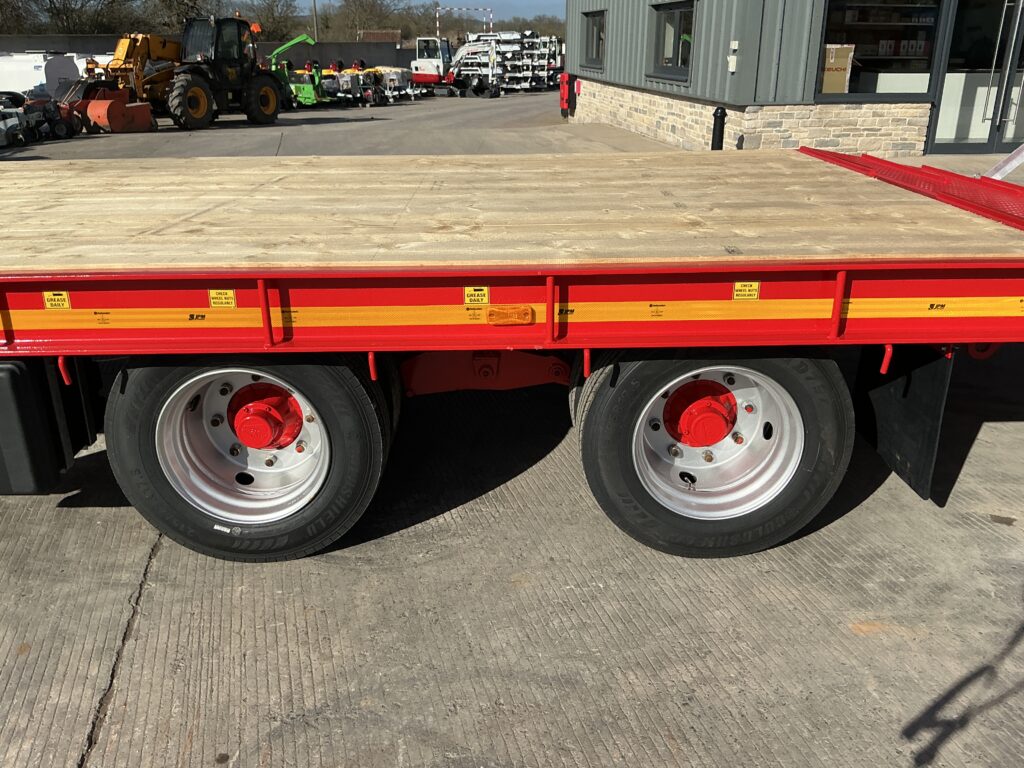 JPM Red 24ft Low loader Trailer