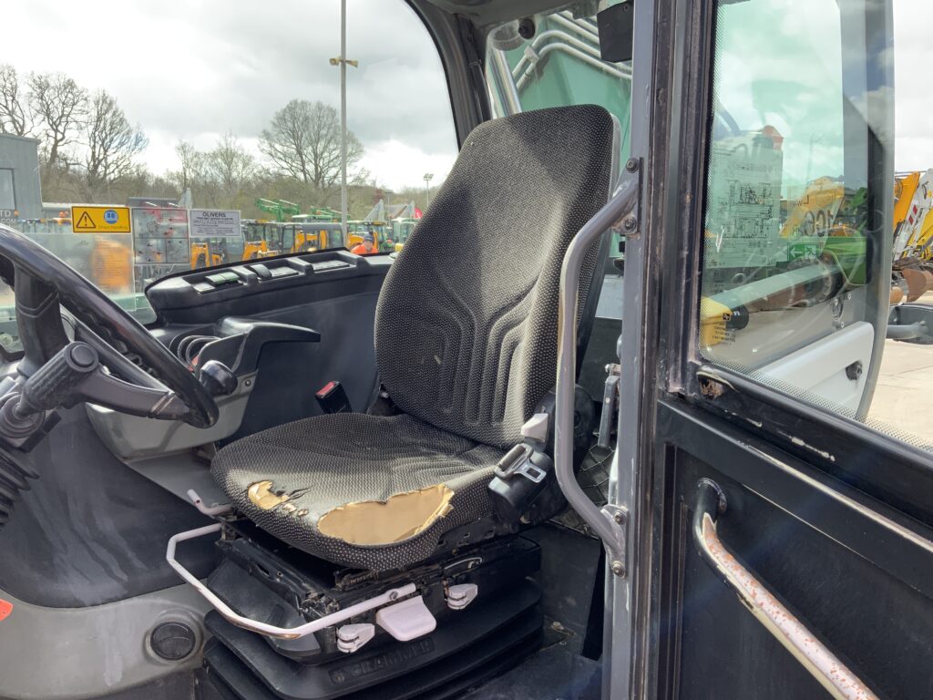 Kramer KT447 Telehandler (ST25202)