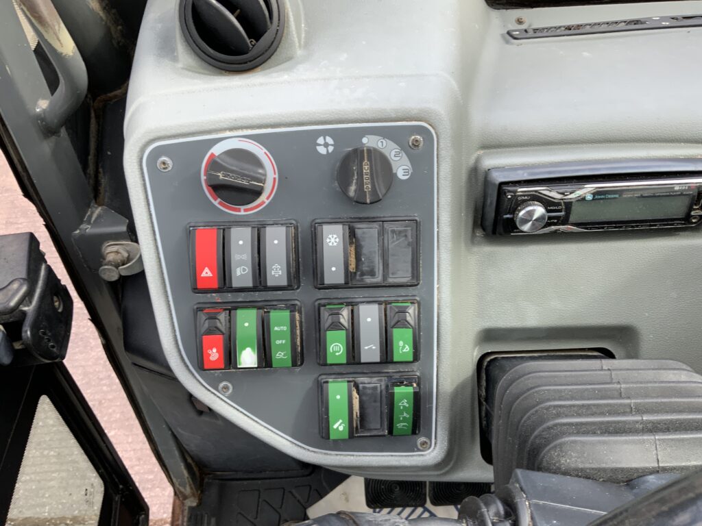 Kramer KT447 Telehandler (ST25202)