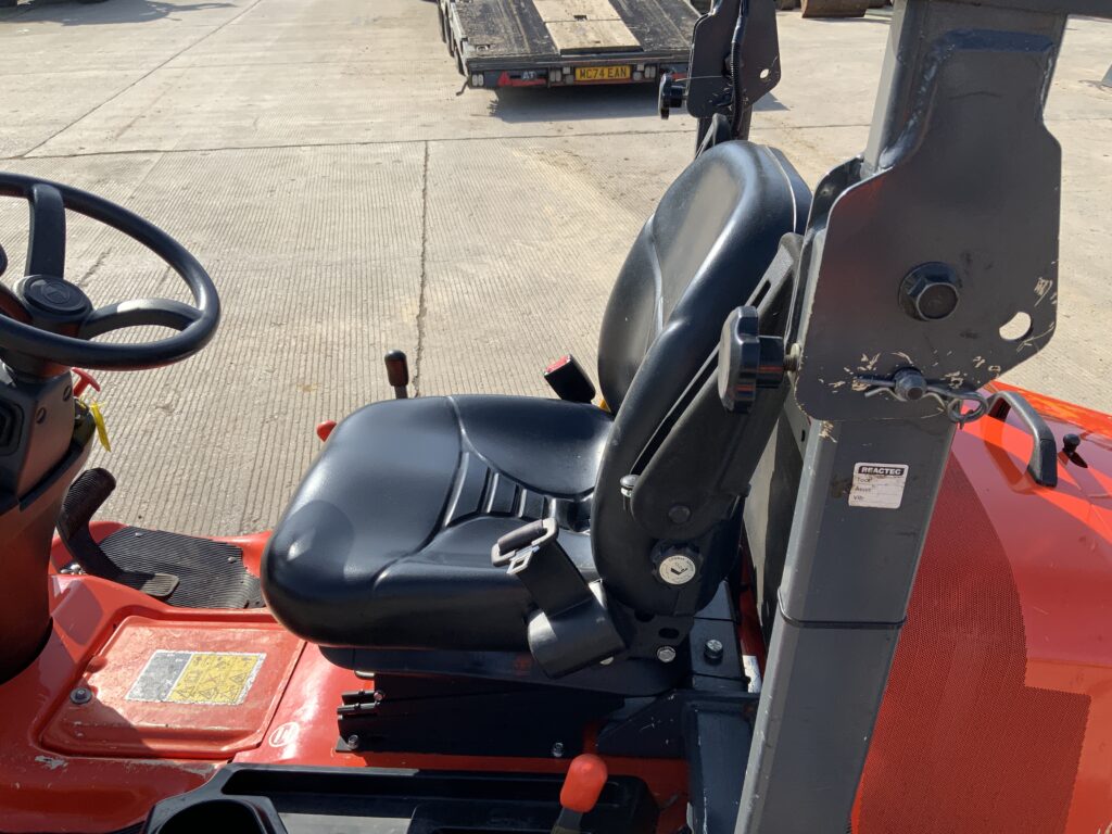 Kubota F251 Out front Mower (ST25994)