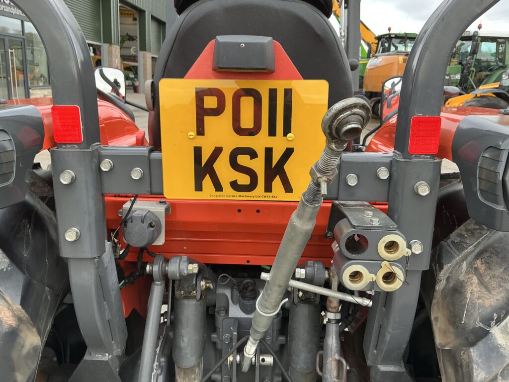 Kubota L4240 Tractor (ST26093)