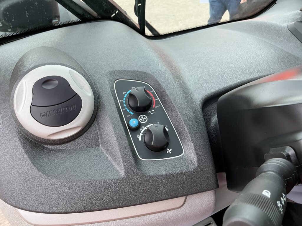 Manitou MLT 741-140 V+ Elite Telehandler (ST24974)