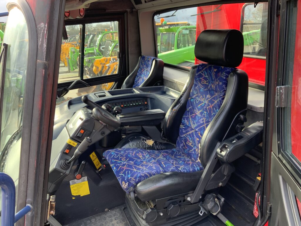 Piston Bully PB300 Snow Groomer (ST26121)