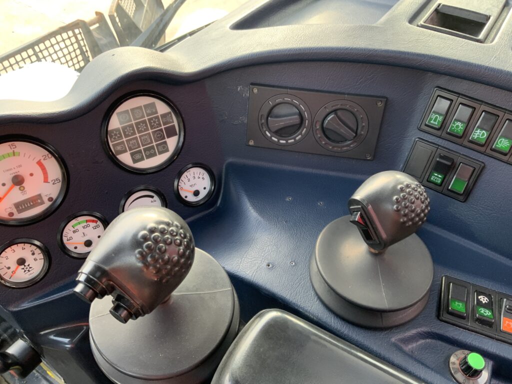 Piston Bully PB300 Snow Groomer (ST26121)