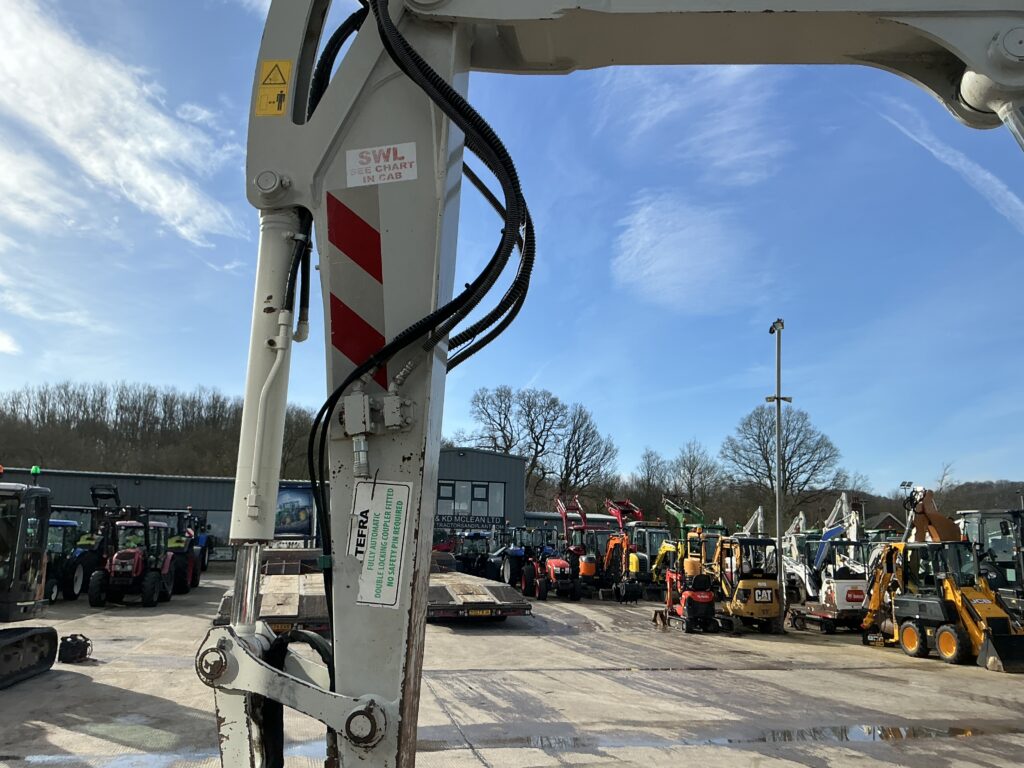 Takeuchi TB295 Wheeled Digger (ST25761)