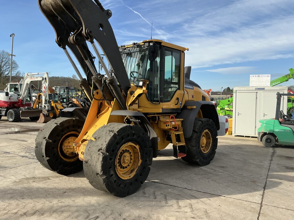 Volvo L70H Wheeled Loading Shovel (ST26066)