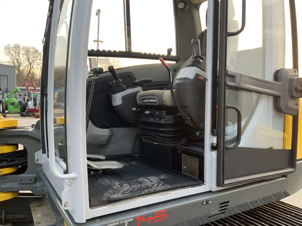 Wacker Neuson ET145 Off set boom Digger (ST25737)