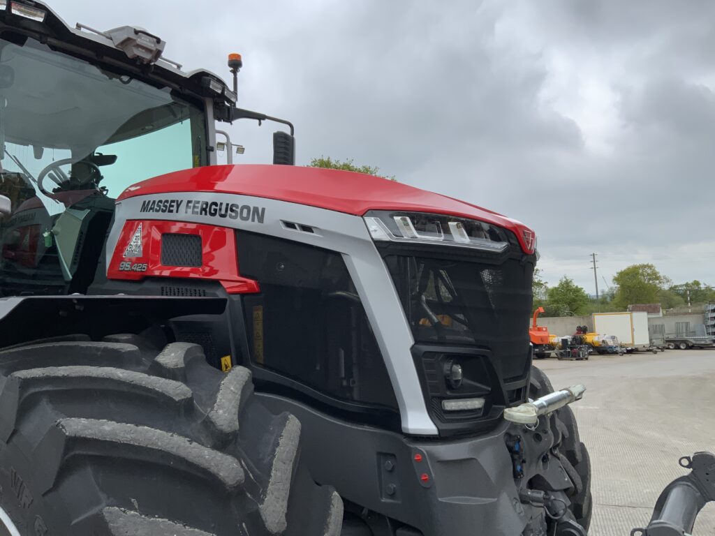 Massey Ferguson 9S.425 Dyna VT Tractors (ST26593)