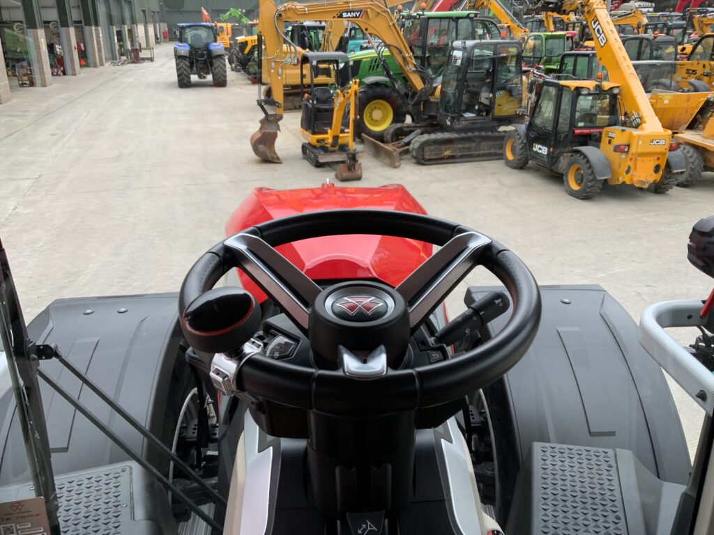 Massey Ferguson 9S.425 Dyna VT Tractors (ST26593)