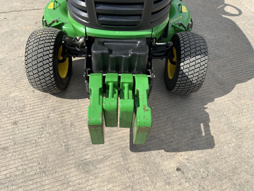 John Deere X950R Hi Dump Ride On Mower (ST26316)