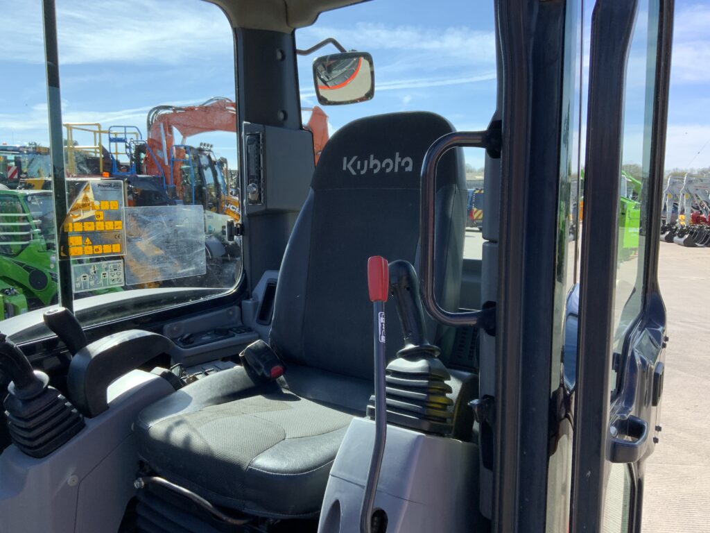 Kubota KX057-4 Digger (ST26171)