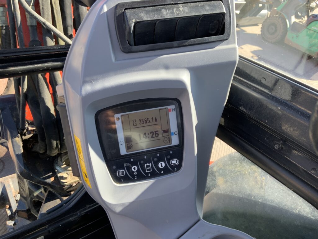 Kubota KX057-4 Digger (ST26171)