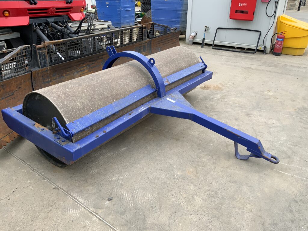 Fleming 8Ft Field Roller