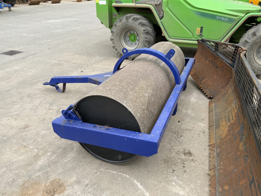 Fleming 8Ft Field Roller