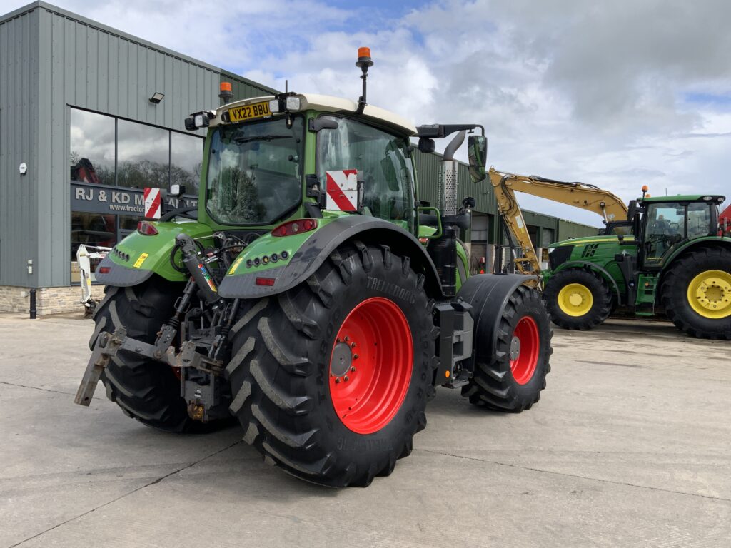 Fendt 724 Power Plus Tractor (ST26344)