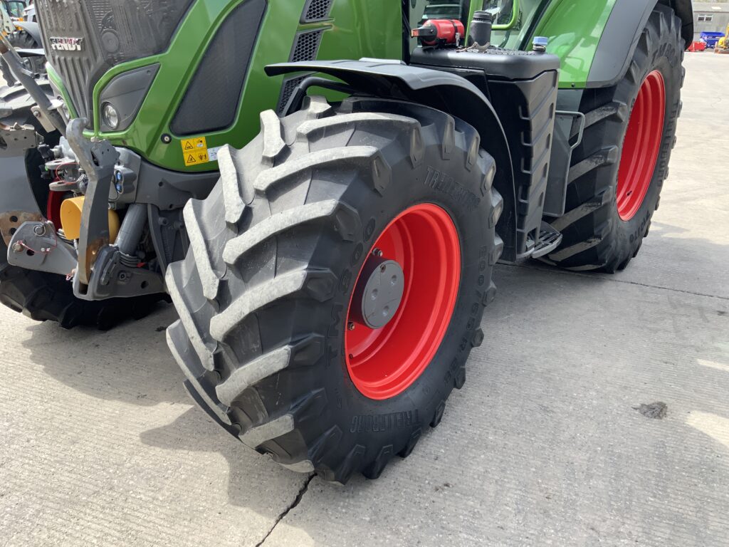 Fendt 724 Power Plus Tractor (ST26344)
