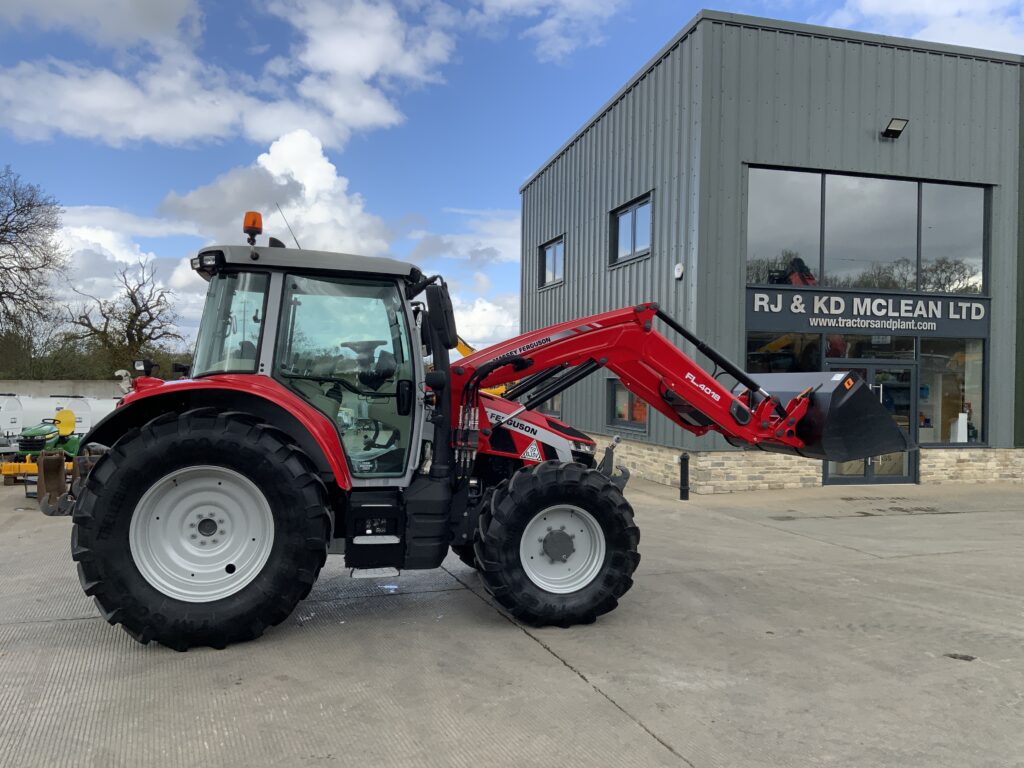 Massey Ferguson 5S.125 Tractor (ST26374)