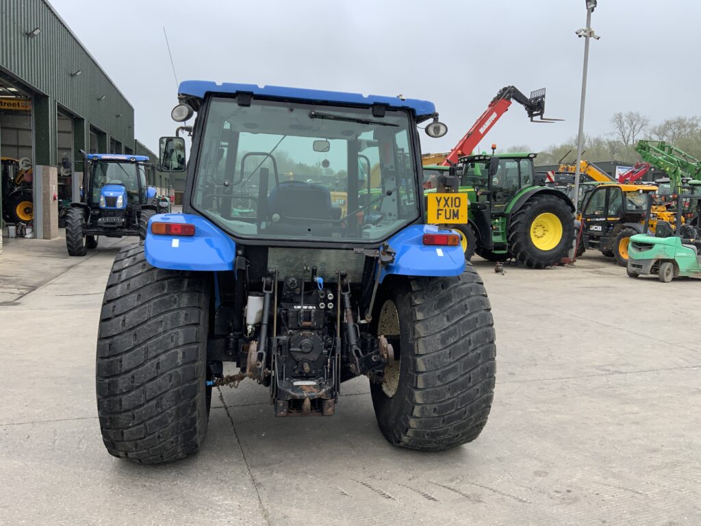 New Holland T5050 Tractor (ST25988)