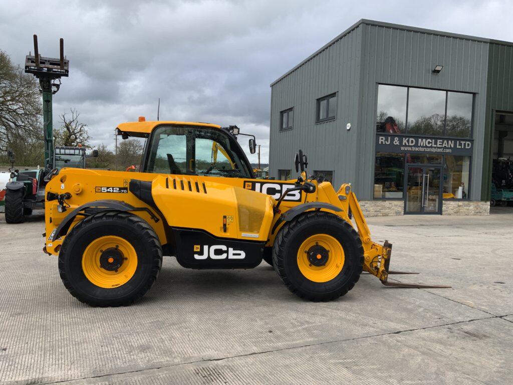 JCB 542-70 Agri Xtra Telehandler (ST25742)