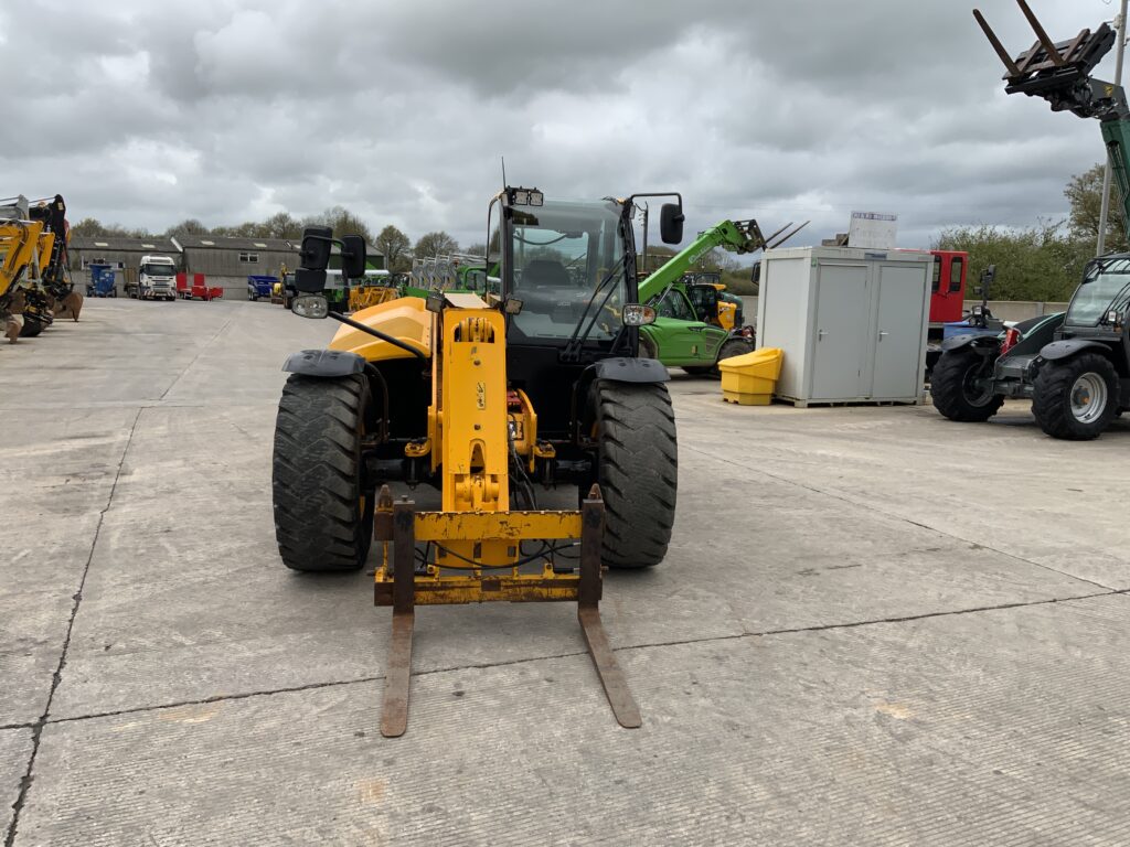 JCB 542-70 Agri Xtra Telehandler (ST25742)