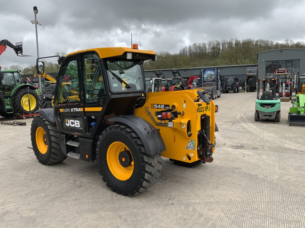 JCB 542-70 Agri Xtra Telehandler (ST25742)
