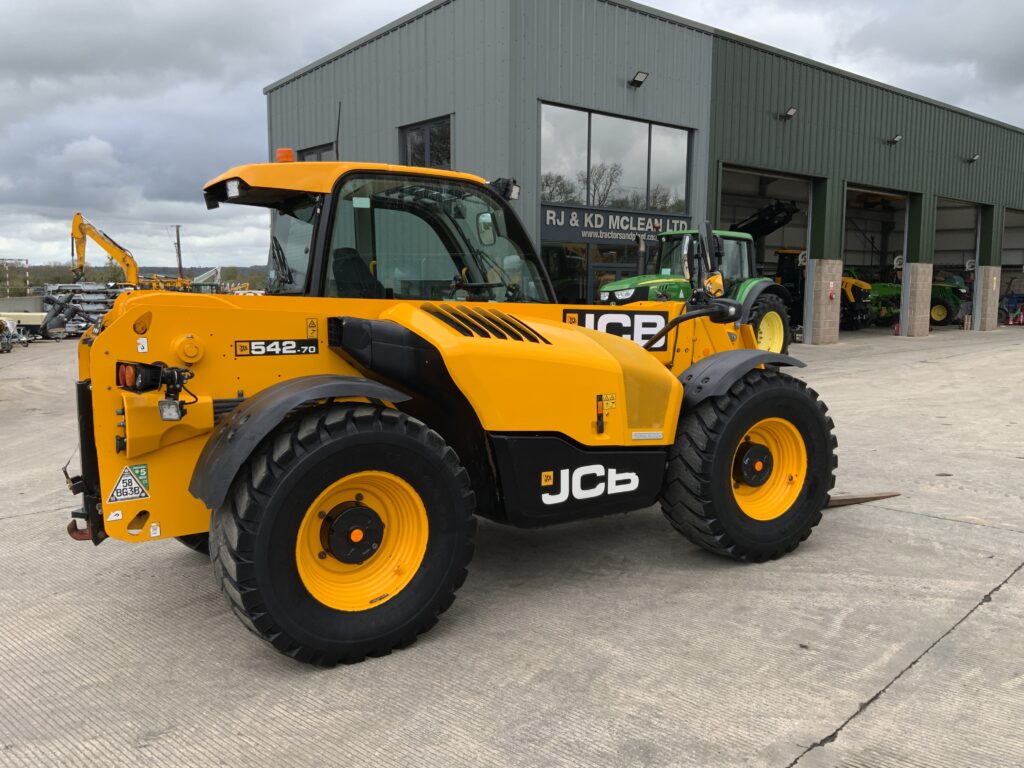 JCB 542-70 Agri Xtra Telehandler (ST25742)