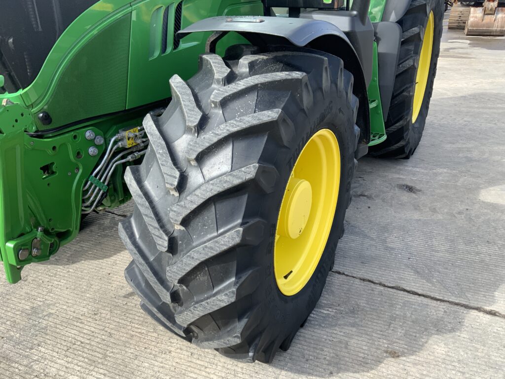 John Deere 6155M Tractor (ST26284)