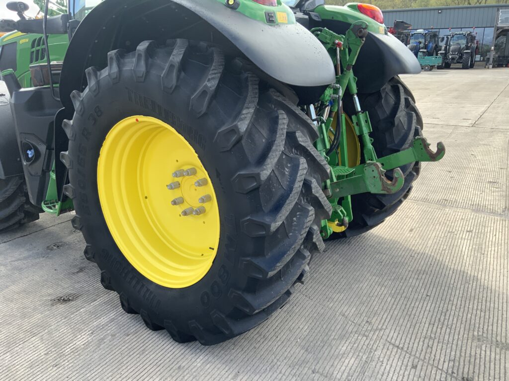 John Deere 6155M Tractor (ST26284)