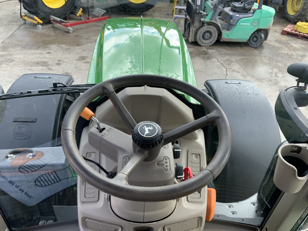 John Deere 6155M Tractor (ST26284)