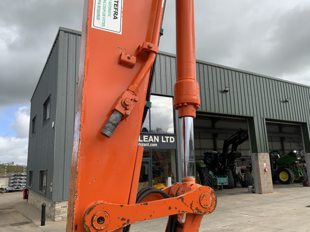 Hitachi ZX135 US-5B Digger (ST25917)