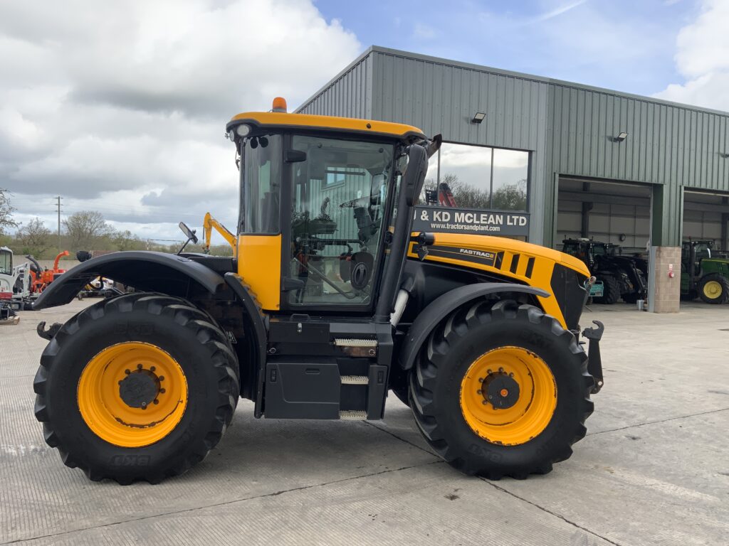 JCB 4220 Fastrac Tractor (ST26288)