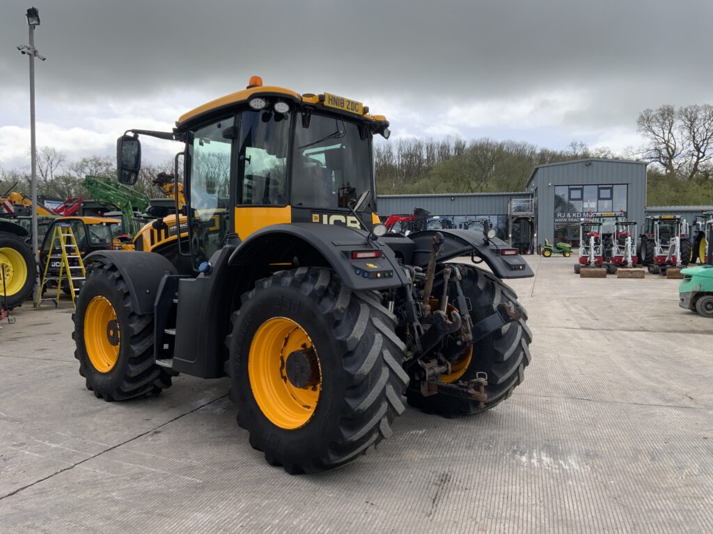 JCB 4220 Fastrac Tractor (ST26288)