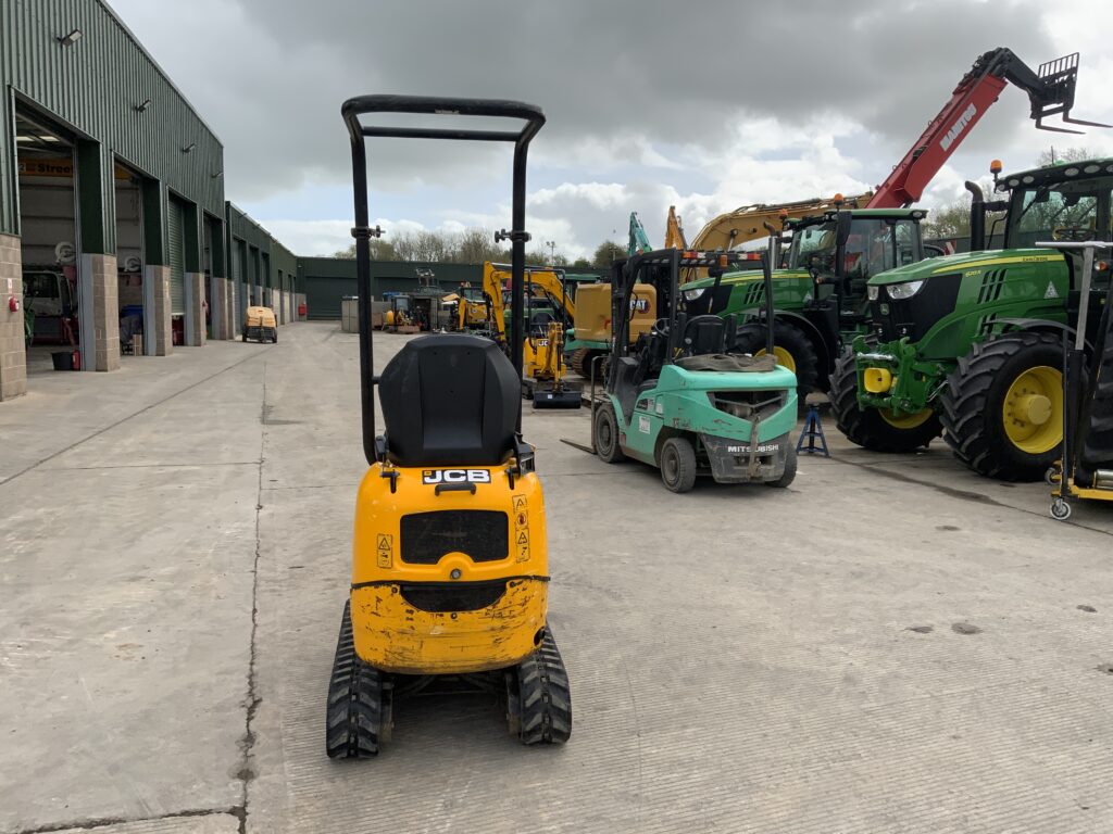 JCB 8008 CT Micro Digger (ST26409)