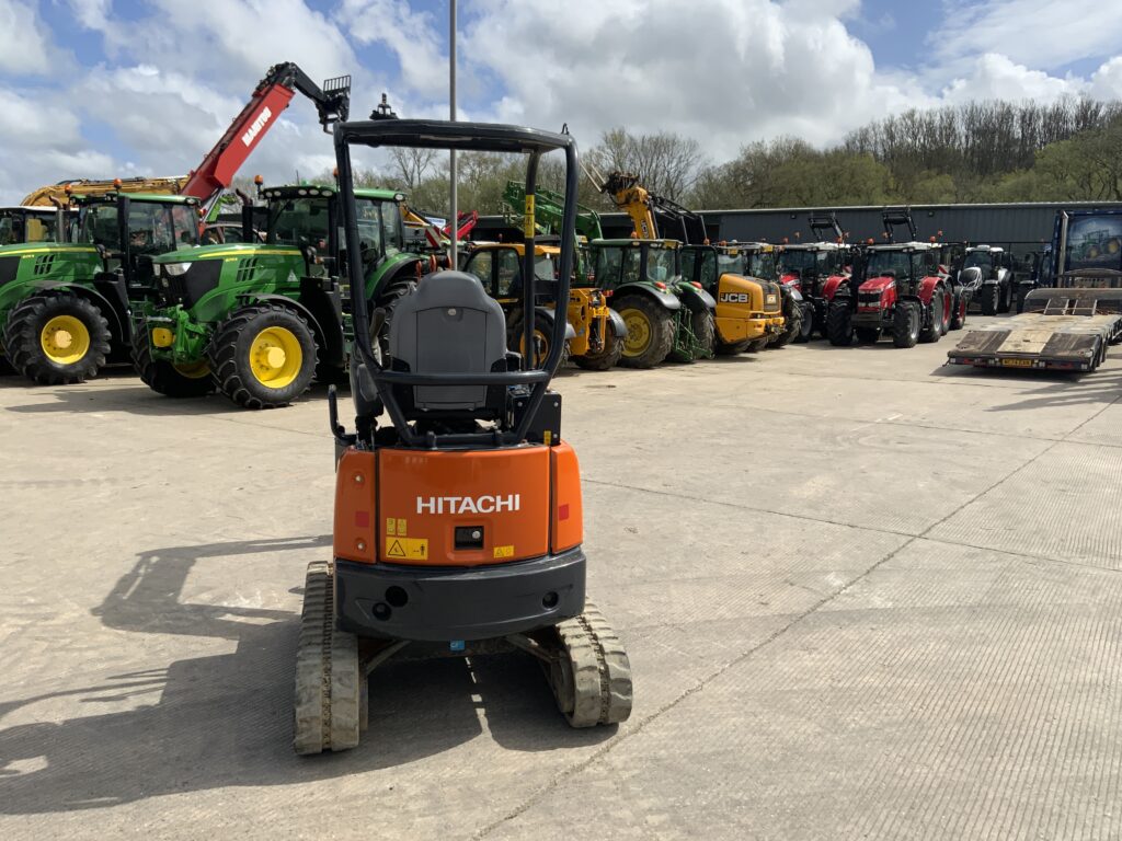 Hitachi Zaxis 19U-6 Digger (ST26444)