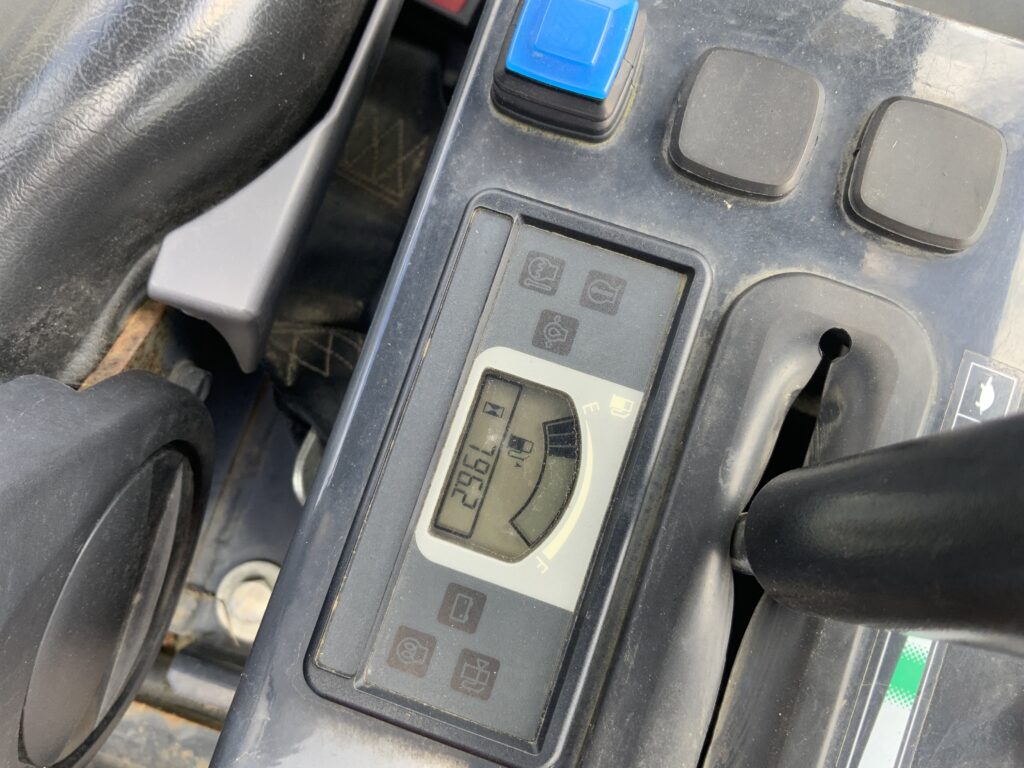 Hitachi Zaxis 19U-6 Digger (ST26444)