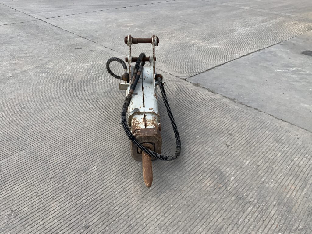 Rammer Breaker
