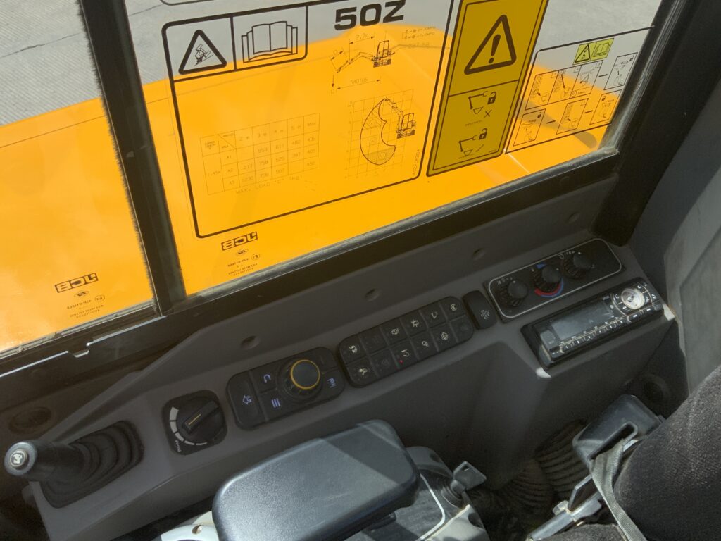JCB 50Z-2 Digger (ST26032)