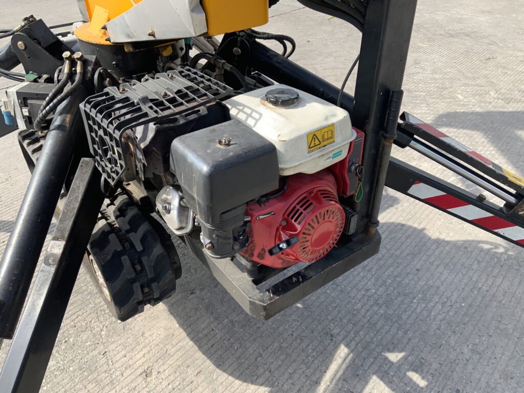 Oli & Steel Octopussy 1266 Tracked Telescopic Platform (ST25482)