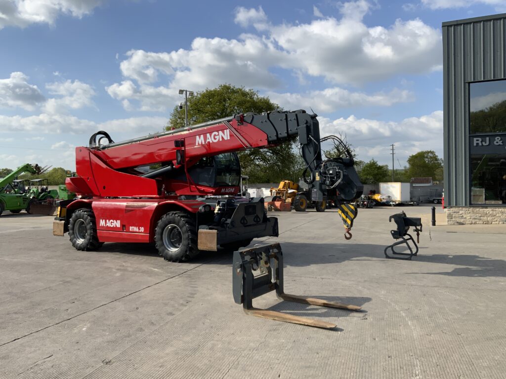 MAGNI RTH 6.30 Telescopic Roto Telehandler (ST26153)