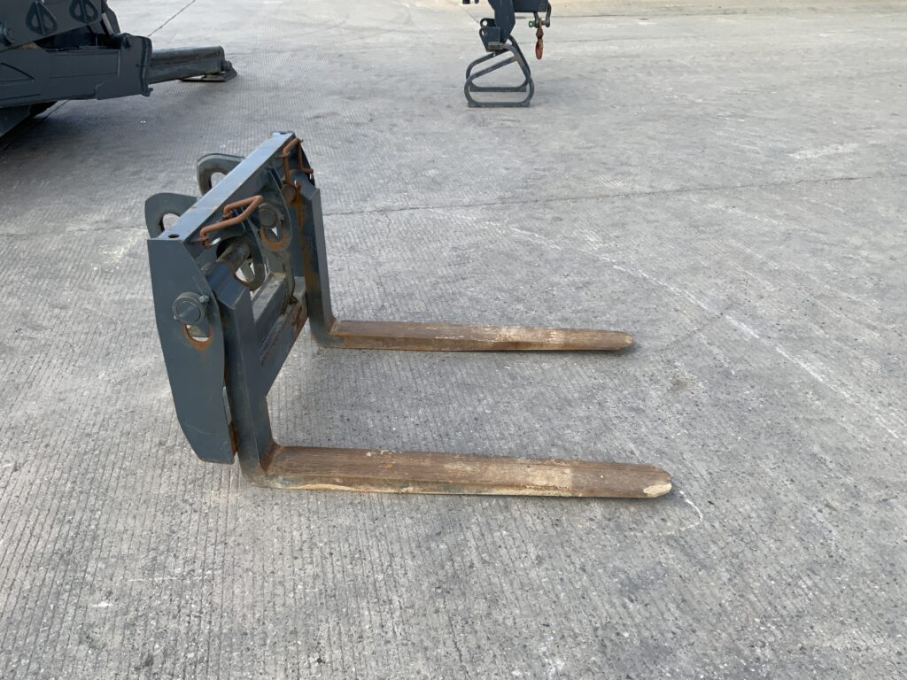 MAGNI RTH 6.30 Telescopic Roto Telehandler (ST26153)