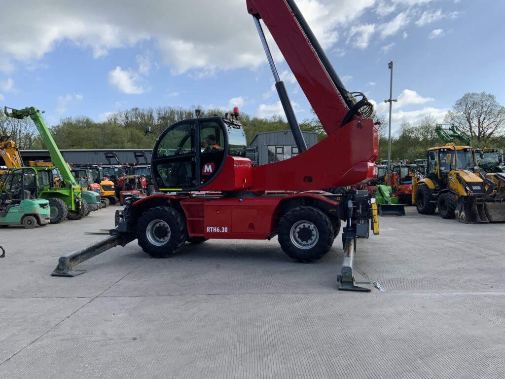 MAGNI RTH 6.30 Telescopic Roto Telehandler (ST26153)
