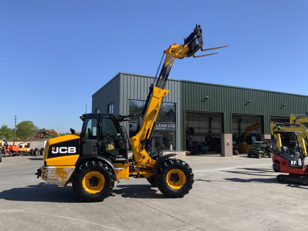 JCB TM320S Agri Pivot Steer Telehandler (ST26266)