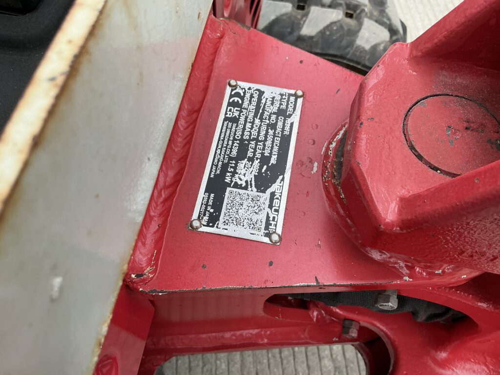 Takeuchi TB217R Digger (ST26305)