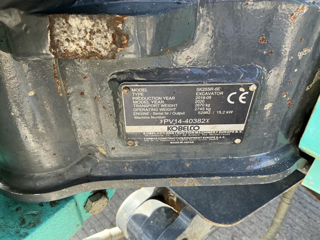 Kobelco SK25 SR Digger (ST25955)